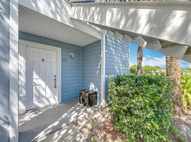 2513 Grassy Point Dr #107, FL