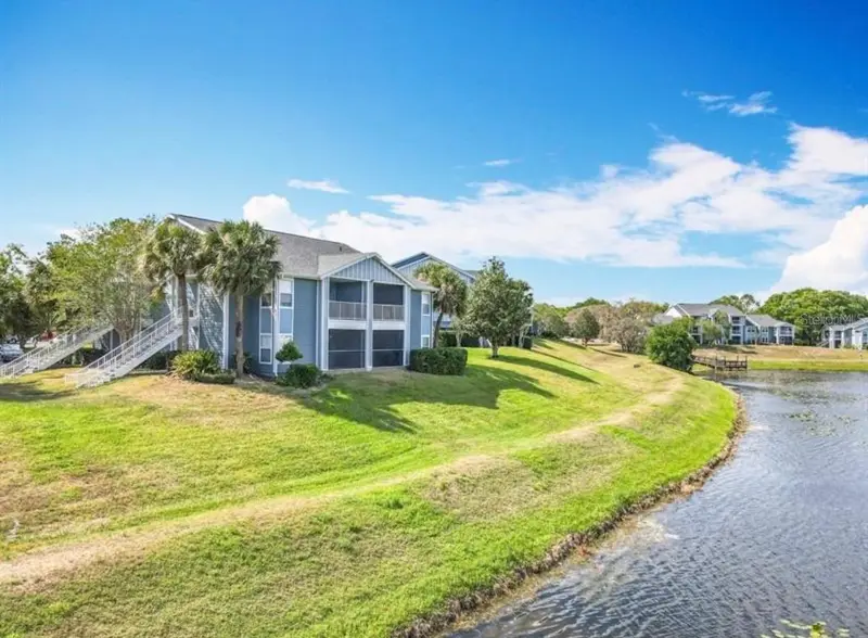 2513 Grassy Point Dr #107, FL