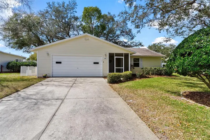 822 Dundee Cir, FL