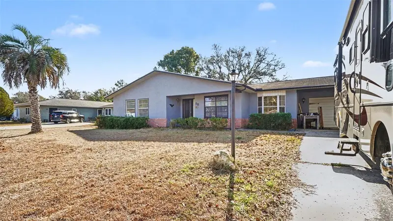 58 Silver Ln, FL