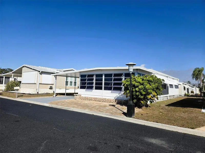3225 Sweet Gum Ter, FL