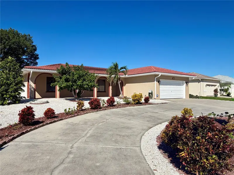 6512 Manila Palm Way, FL