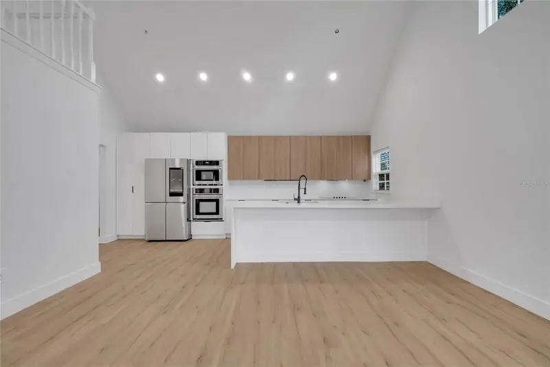 6593 Queens Borough Ave #202, FL