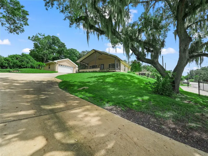 1055 Sunset Trl, FL