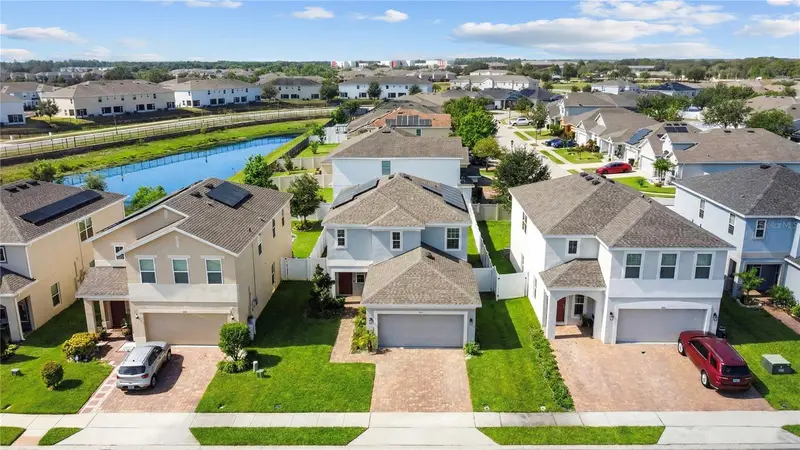 922 Anna Pl, FL