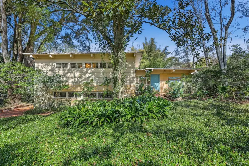 2074 Nw 11th Rd, FL