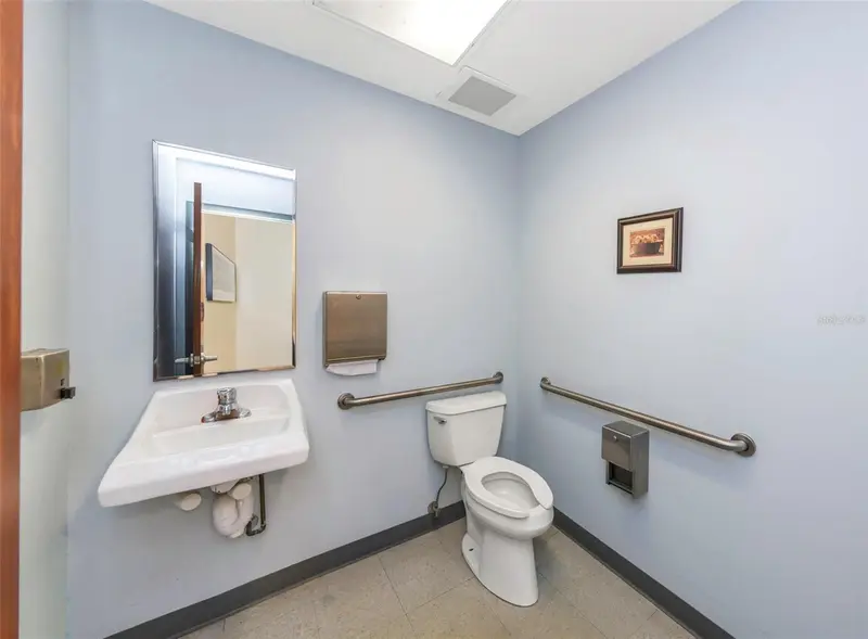 2346 Drew St #1f, FL