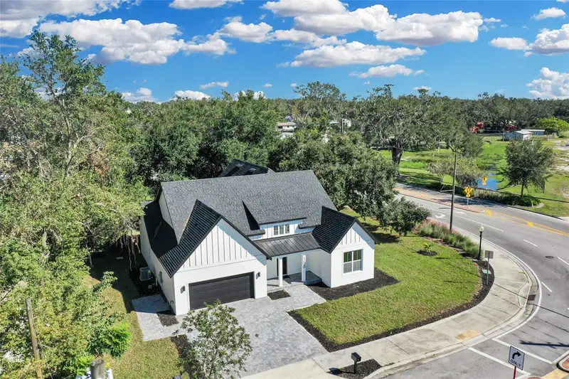155 Pearl St, FL
