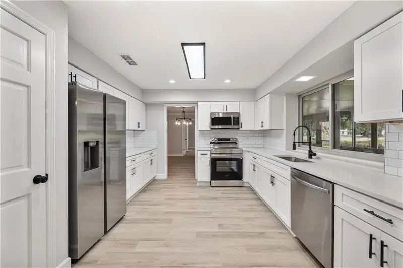 241 Greenfield Rd, FL