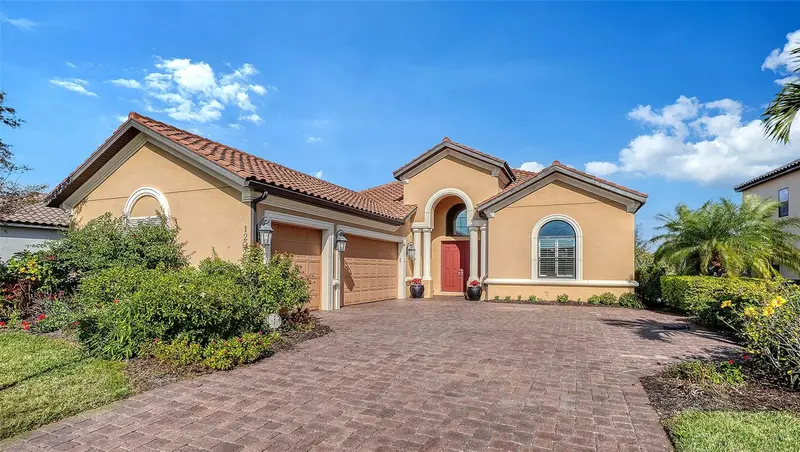 12028 Legacy Estates Blvd, FL