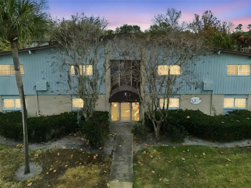 1695 Lee Rd #E215, FL