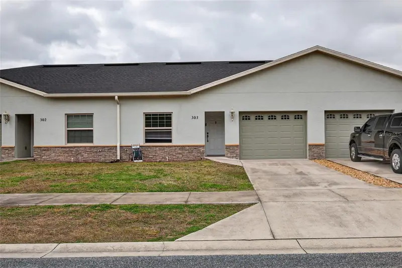 3415 W Anthony Rd #303, FL