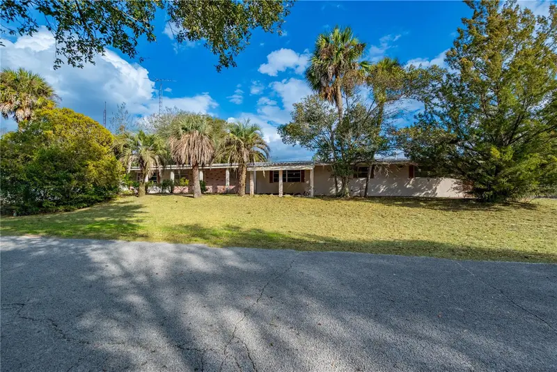 15851 Ne 15th St, FL