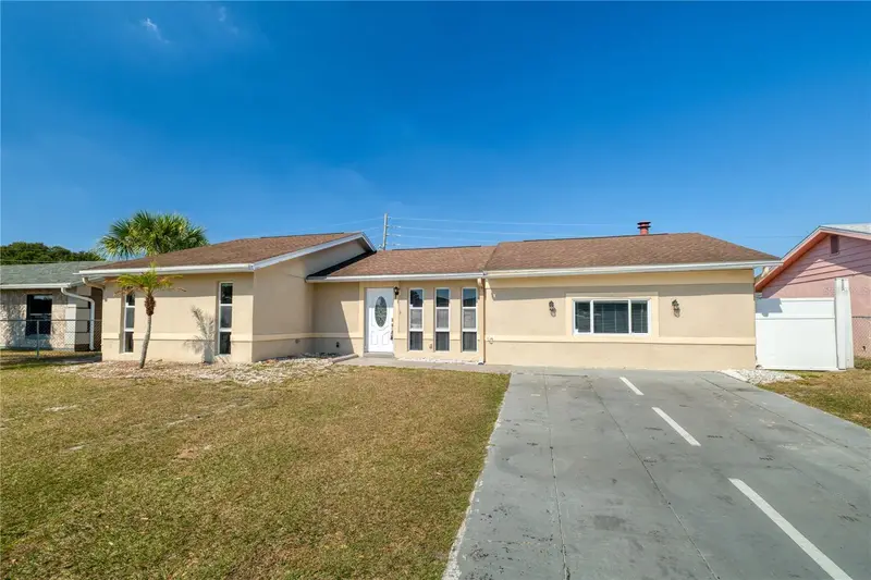 107 Citrus Dr, FL