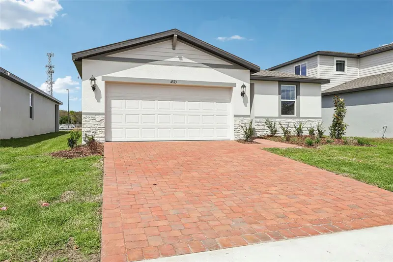 4523 Eagle Perch Ct, FL