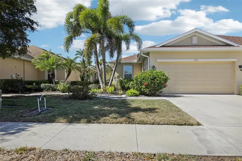 293 Capulet Dr, FL