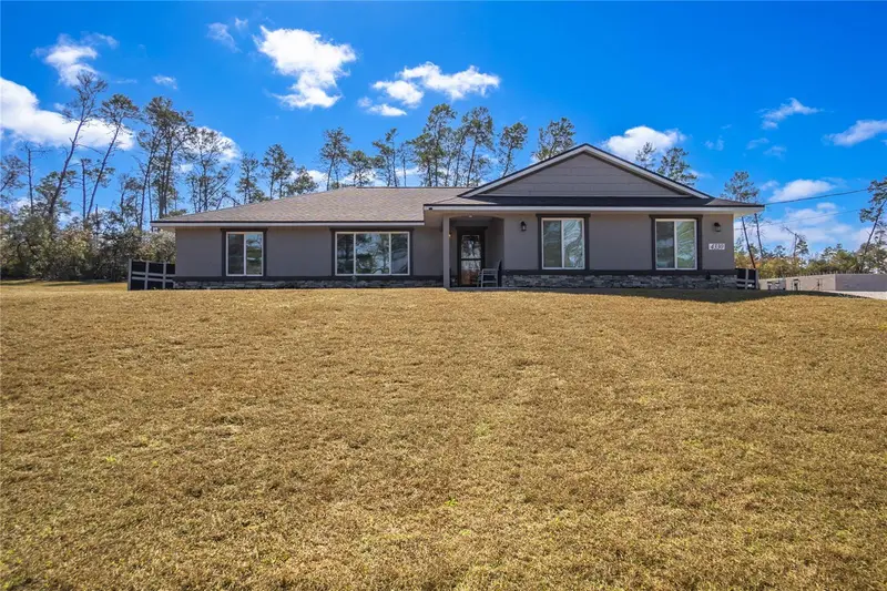 4330 W Drake Ln, FL