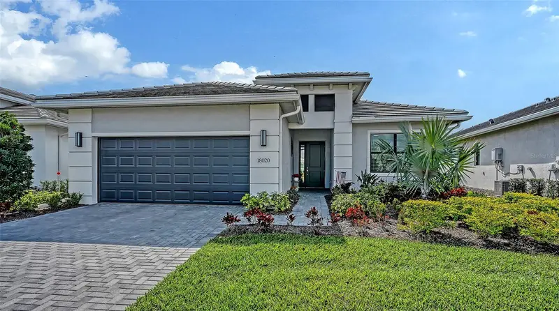 18020 Cresswind Ter, FL