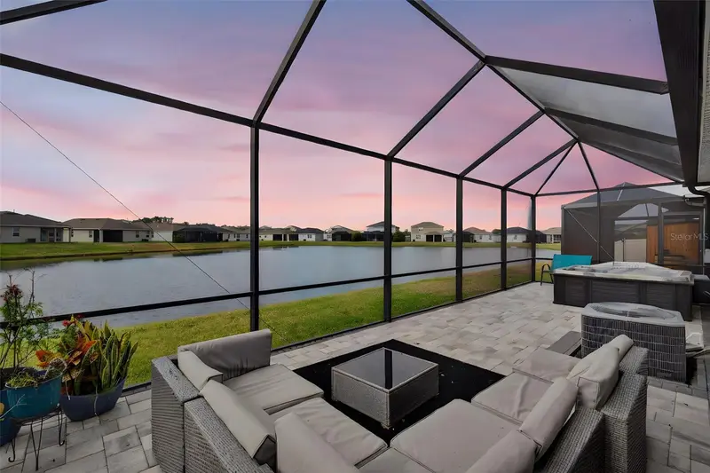 14238 59th Cir E, FL