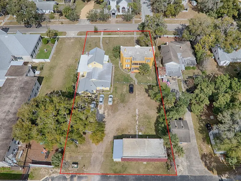 422 & 426 E Citrus Ave, FL
