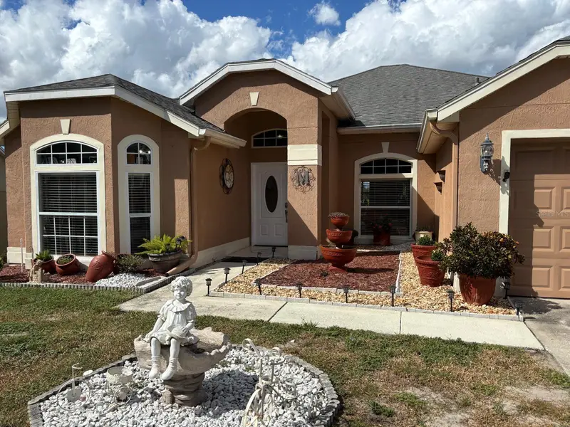 701 White Ivey Ct, FL