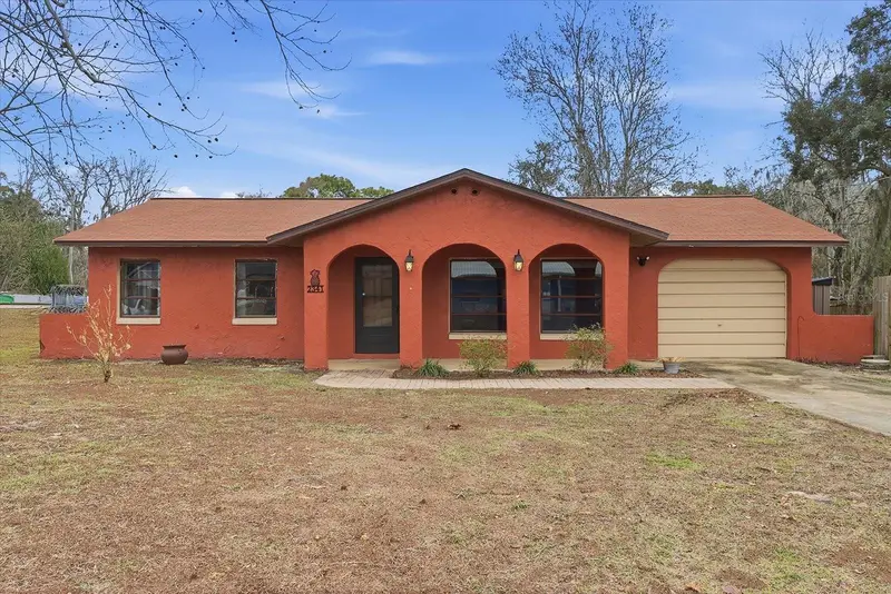 2341 S Whitier Pt, FL