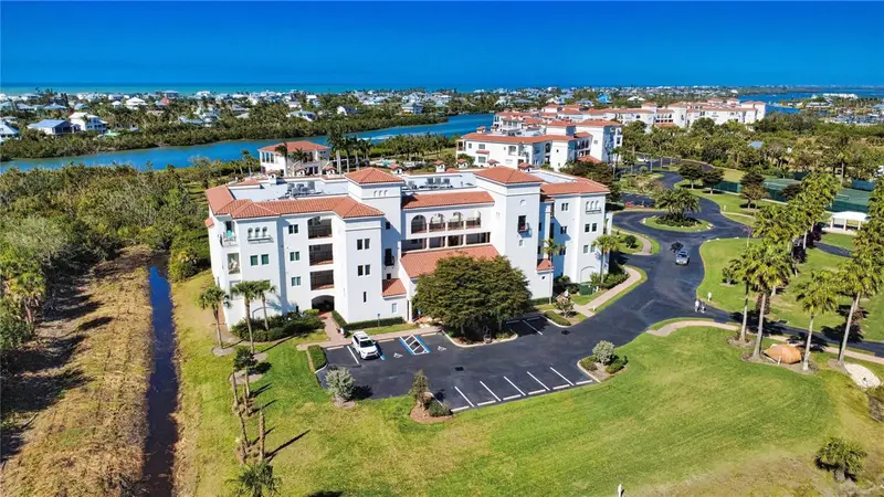 11220 Hacienda Del Mar Blvd #204, FL