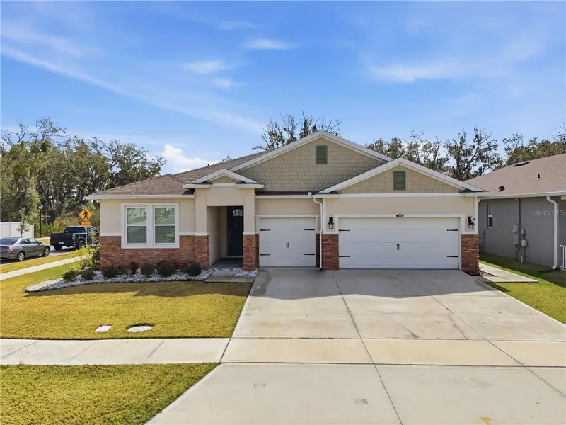 1636 Barberry Dr, FL