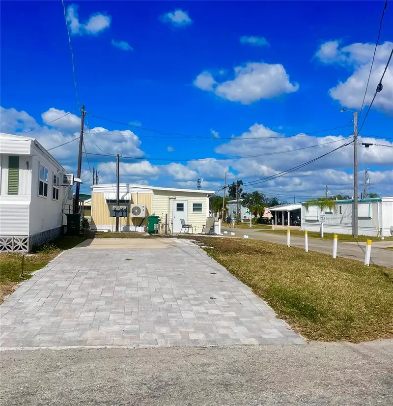 167 4th St W, FL