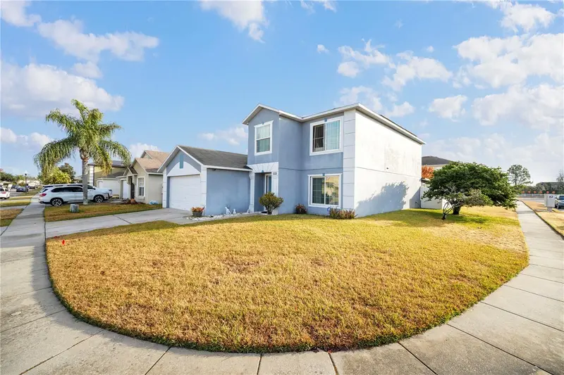 709 Clifton Hills St, FL