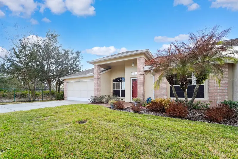 1031 Almondwood Dr, FL