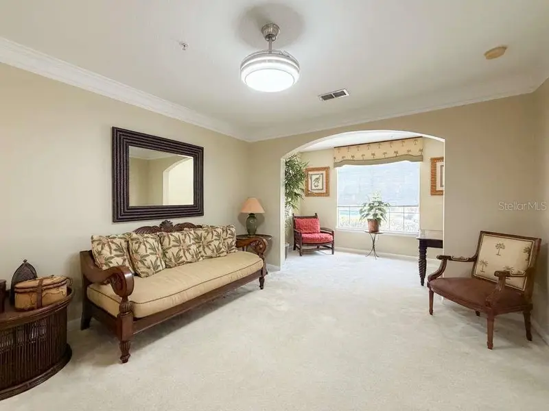 12843 Madison Pointe Cir #107, FL
