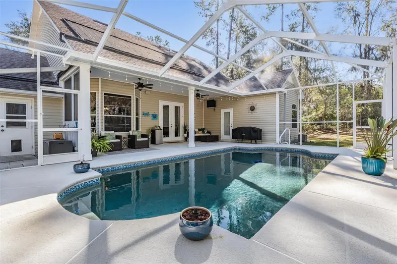 5079 Cedar Ln, FL