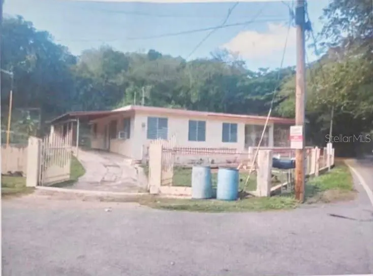 Carr. 321, Km. 1.6 Bo. Santa Rosa, PR