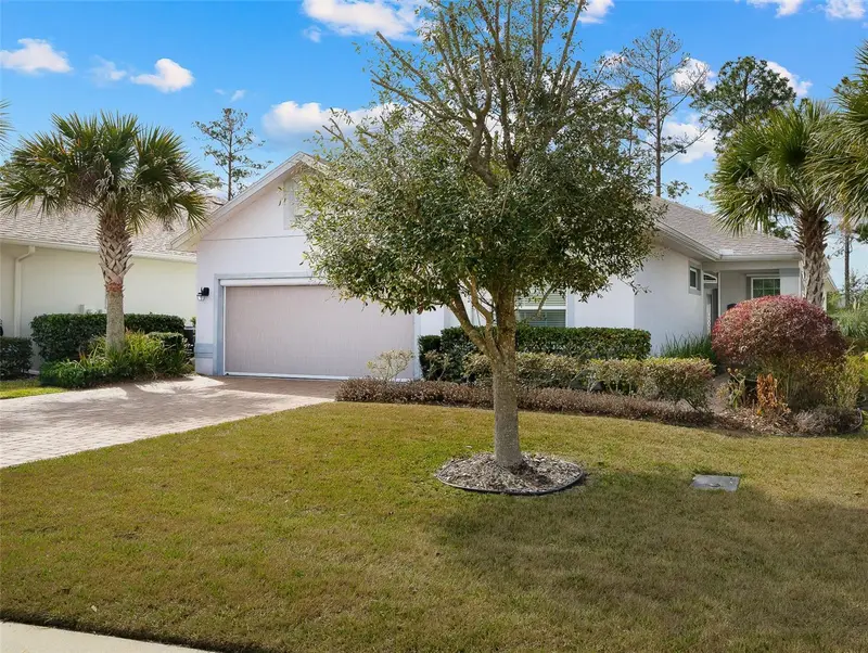 107 Park Place Cir, FL