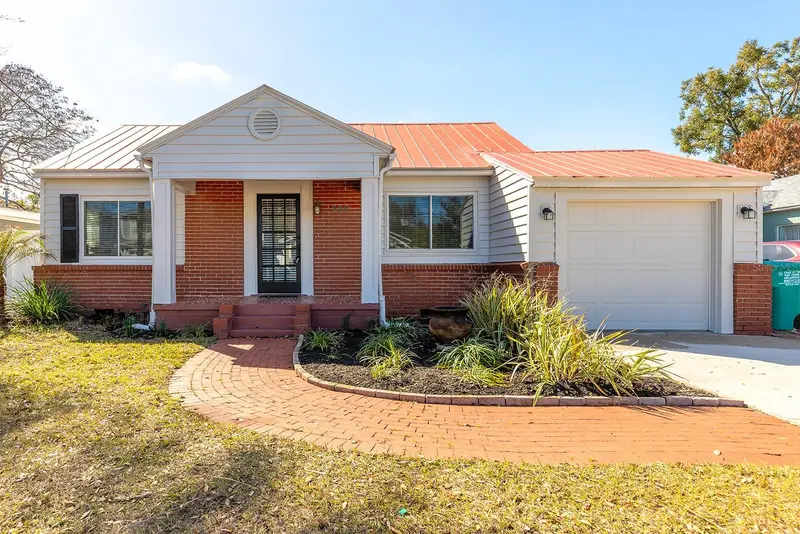 220 E Grant St, FL