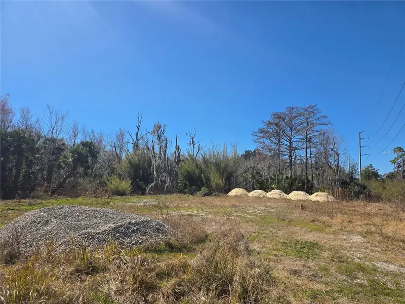 470 N State Road 415, FL