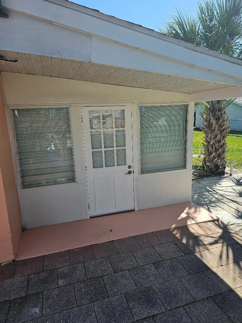 103 32nd St Nw, FL