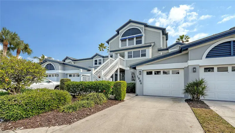 1350 Siesta Bayside Dr #1350b, FL