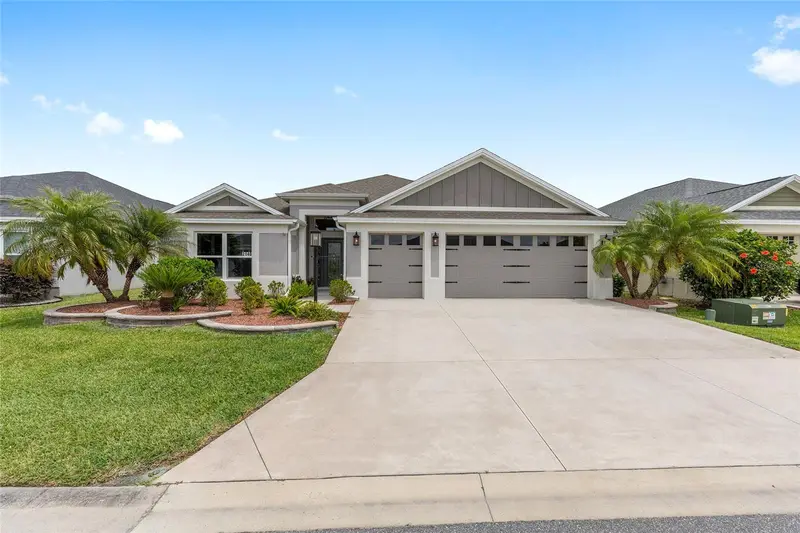 2140 Biller Cir, FL