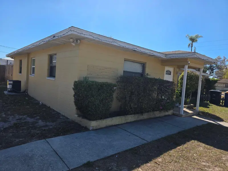 1965 Rainbow Dr, FL