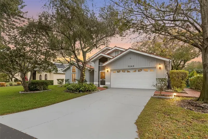 5245 Venice Way Ne, FL