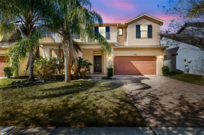 1214 Fountain Coin Loop, FL