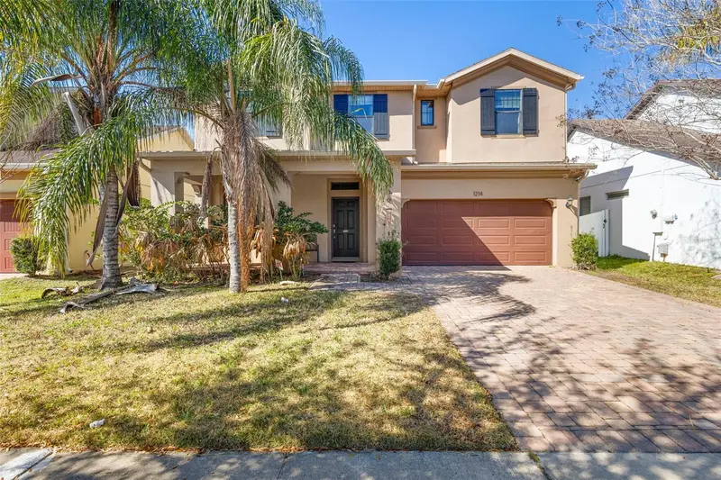 1214 Fountain Coin Loop, FL