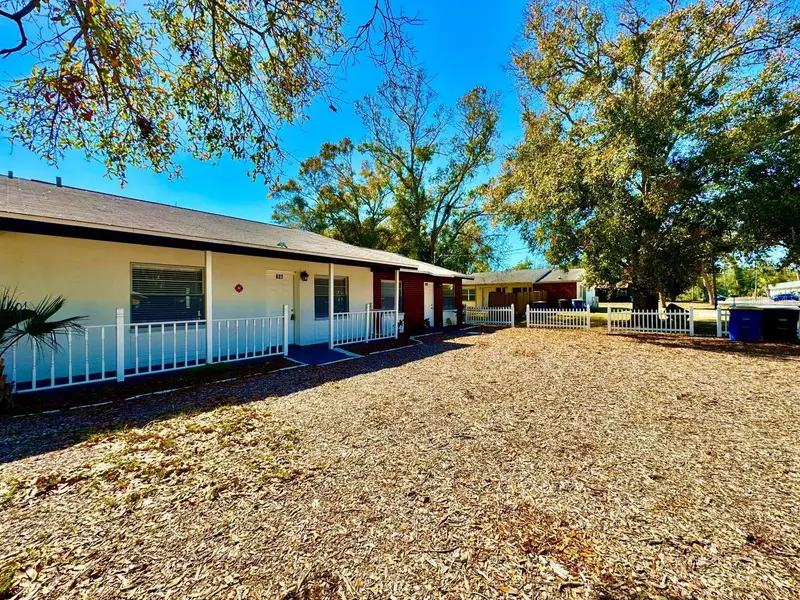 627 Wildwood Way, FL