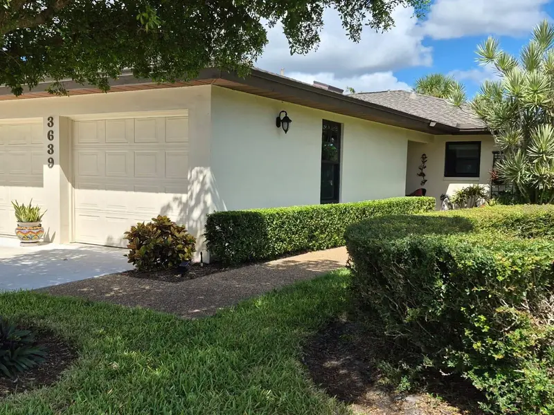 3639 Muirfield Dr #3a, FL