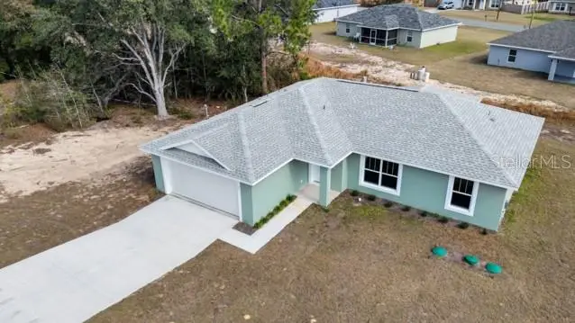 25 Locust Loop Ln, FL
