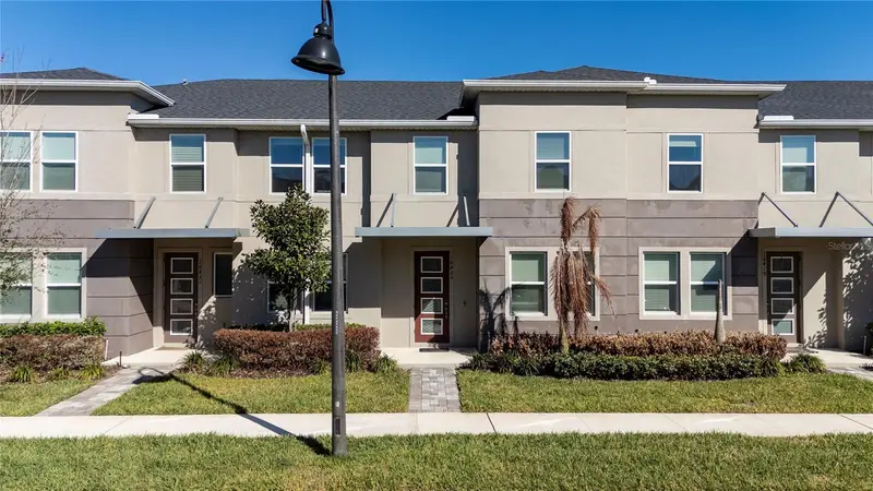 16425 Prairie School Dr, FL
