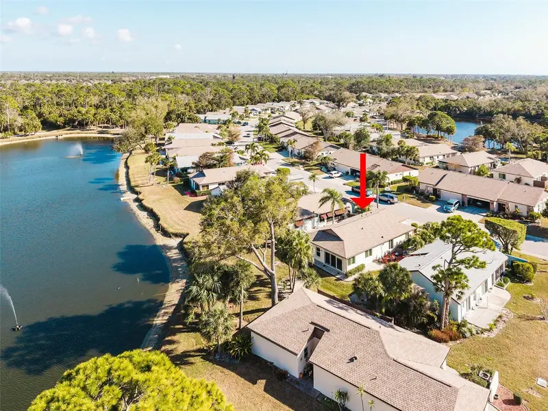 689 Linden Dr, FL