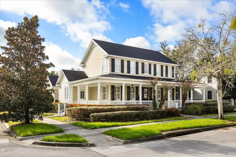 815 Spring Park Loop, FL
